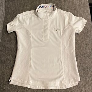 White diamond horse show shit